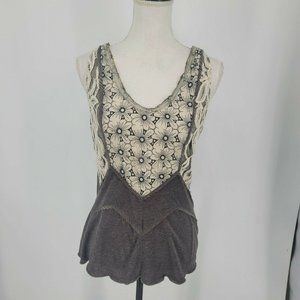 Anthropologie Tiny Brand Floral Sleeveless Top Gray White Metallic Women's Small